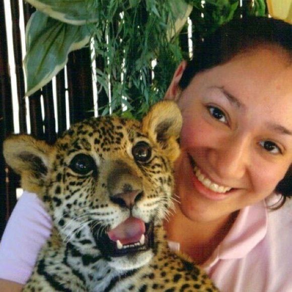 Meet your Posher, Crystal - Picture 3 of 8